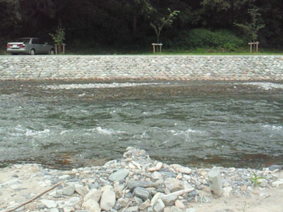 丹波山川の流れ